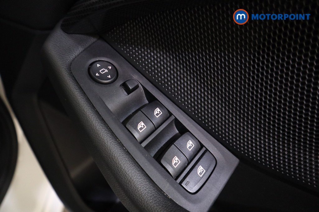 Used BMW 1 Series 2023 for sale - 77327036: Photo 19