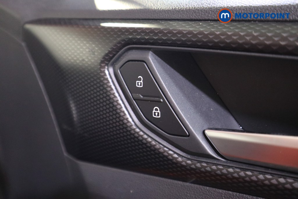 Used Volkswagen T-Cross 2022 for sale - 77002197: Photo 18