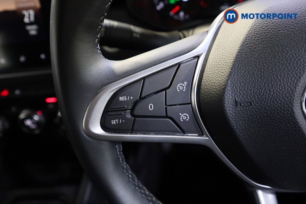 Used Renault Clio 2021 for sale - 77367977: Photo 11