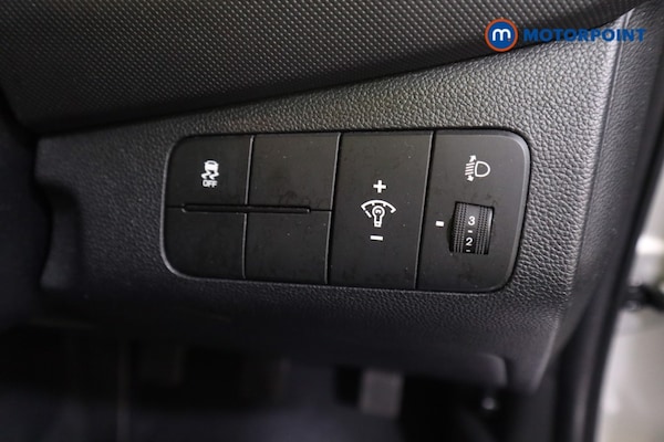 Used Hyundai i10 2019 for sale - 76232065: Photo 21