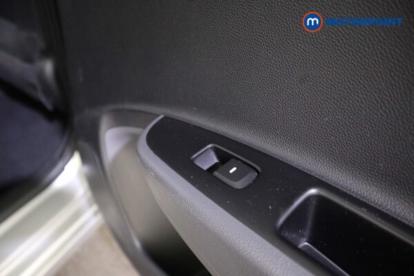 Used Hyundai i10 2019 for sale - 76232065: Photo 25