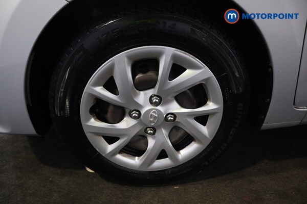 Used Hyundai i10 2019 for sale - 76232065: Photo 29