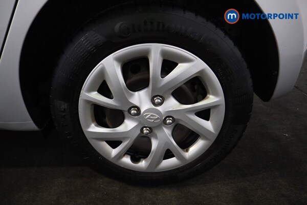 Used Hyundai i10 2019 for sale - 76232065: Photo 30