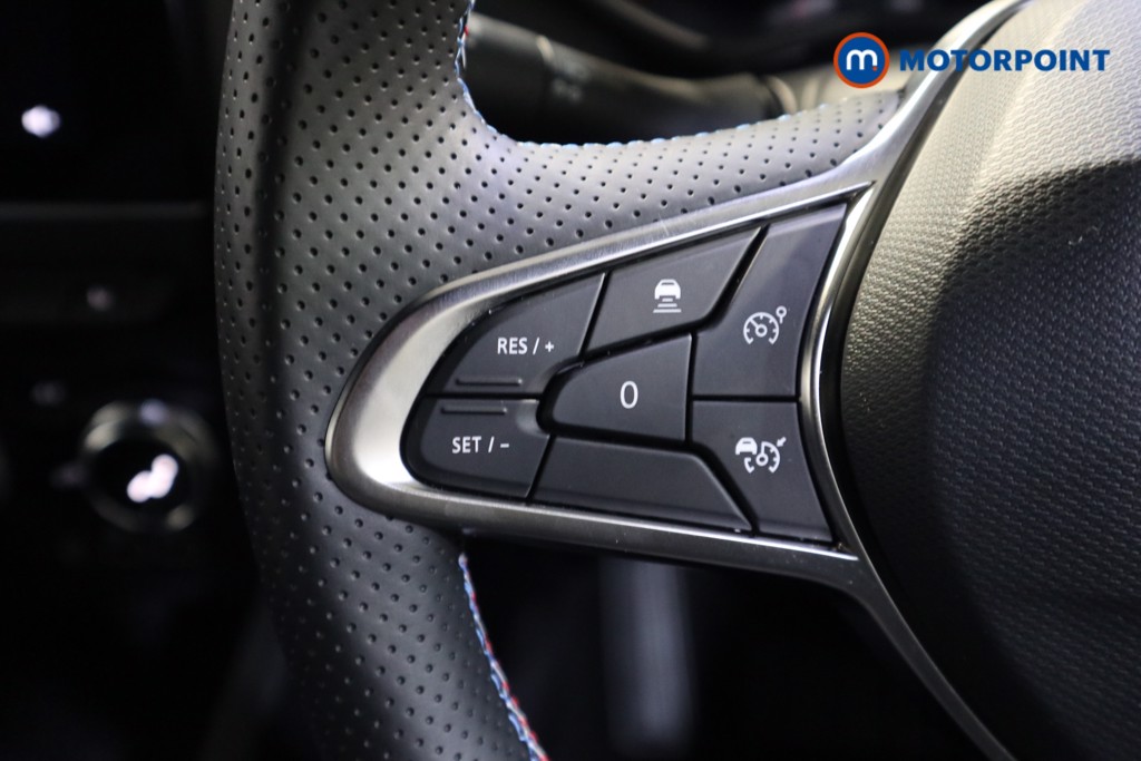 Used Renault Clio 2025 for sale - 77354888: Photo 11