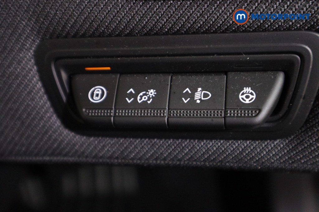 Used Renault Clio 2025 for sale - 77354888: Photo 18