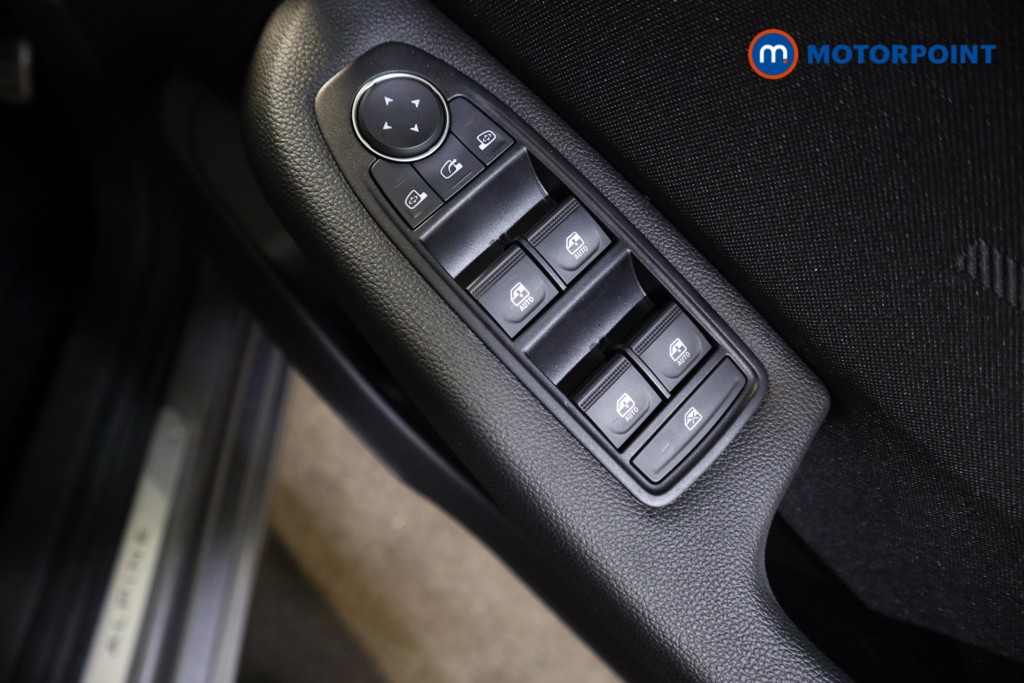 Used Renault Clio 2025 for sale - 77354888: Photo 19