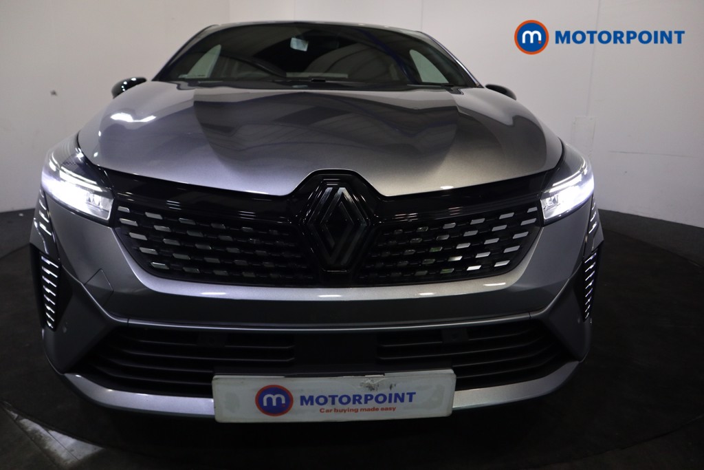 Used Renault Clio 2025 for sale - 77354888: Photo 41