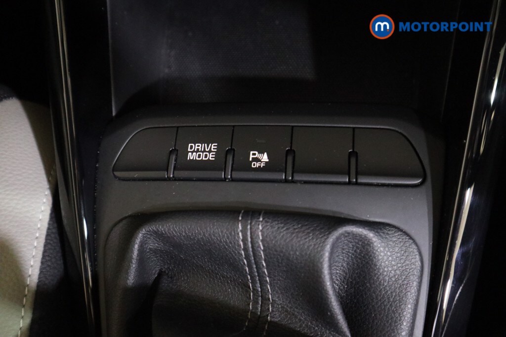 Used Kia Stonic 2021 for sale - 77505937: Photo 18