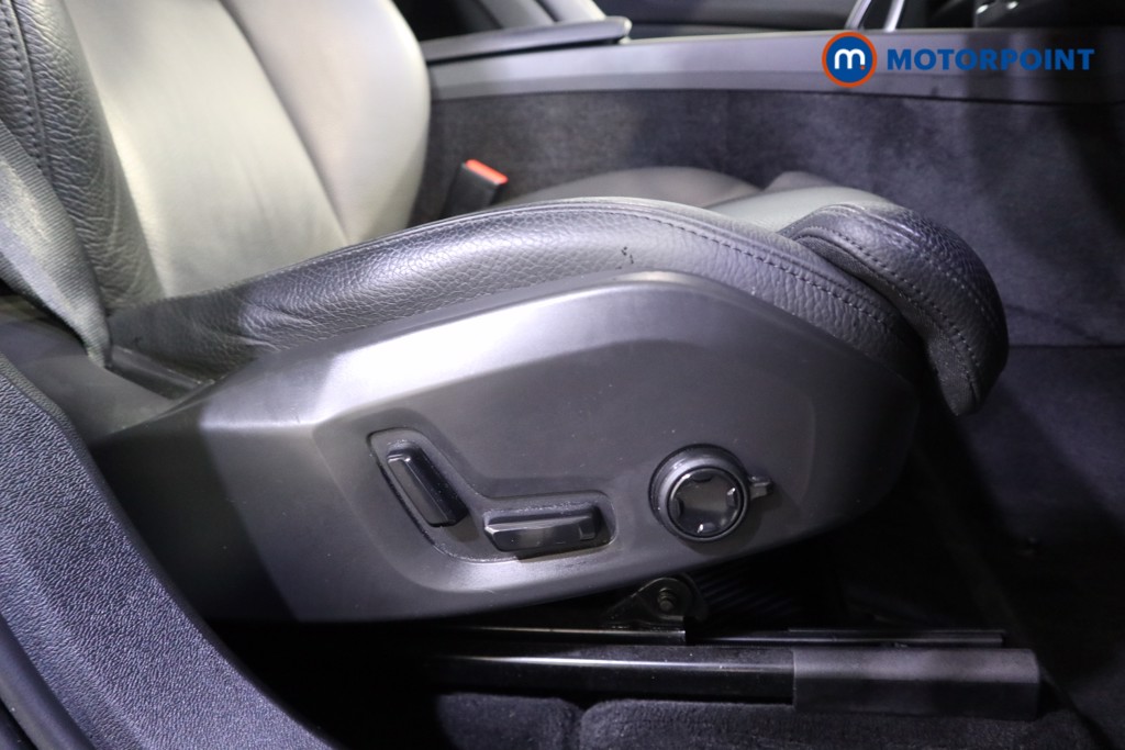 Used Volvo XC60 2023 for sale - 76895789: Photo 21