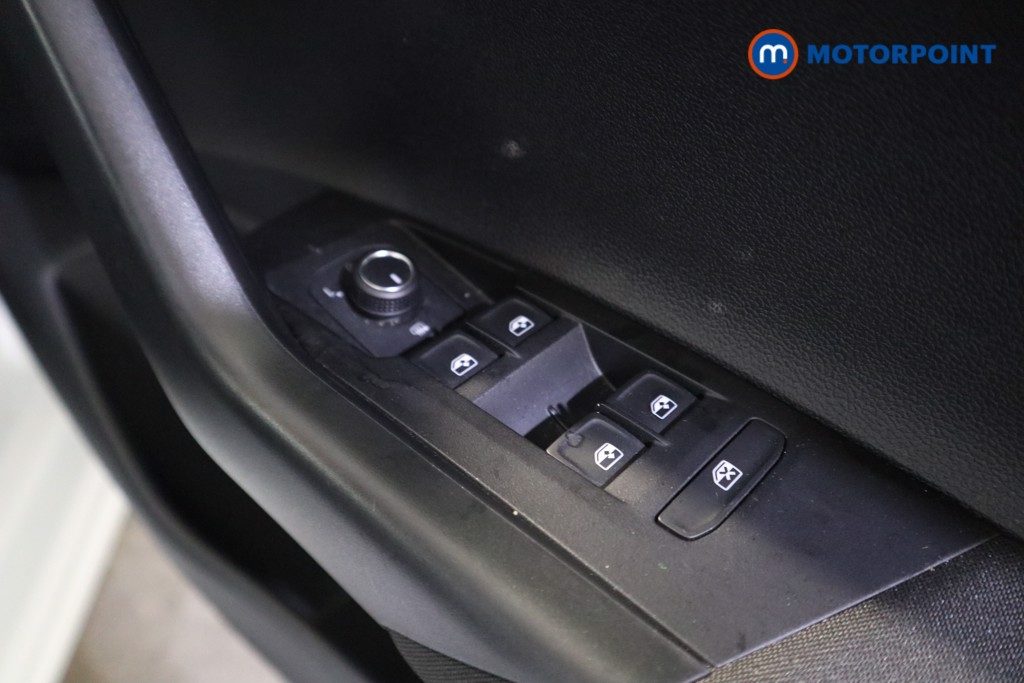 Used Volkswagen Polo 2020 for sale - 76364215: Photo 21