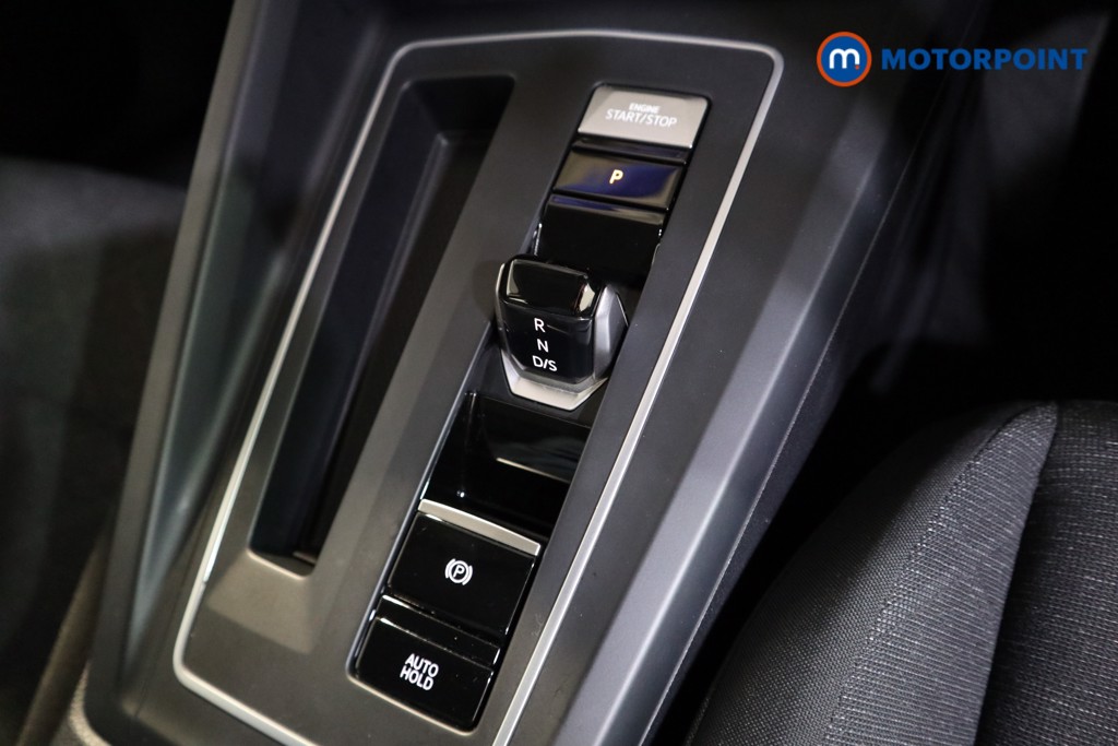 Used Volkswagen Golf 2024 for sale - 77199120: Photo 16