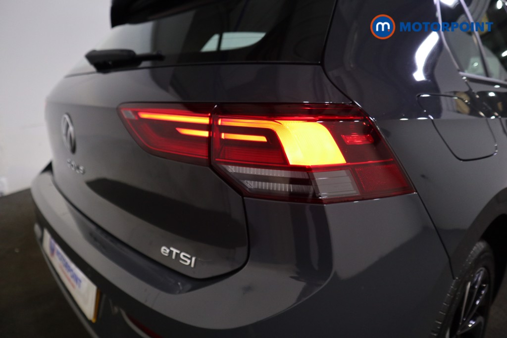 Used Volkswagen Golf 2024 for sale - 77199120: Photo 31