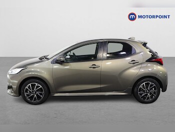 Used Toyota Yaris 2023 for sale - 77493580: Photo