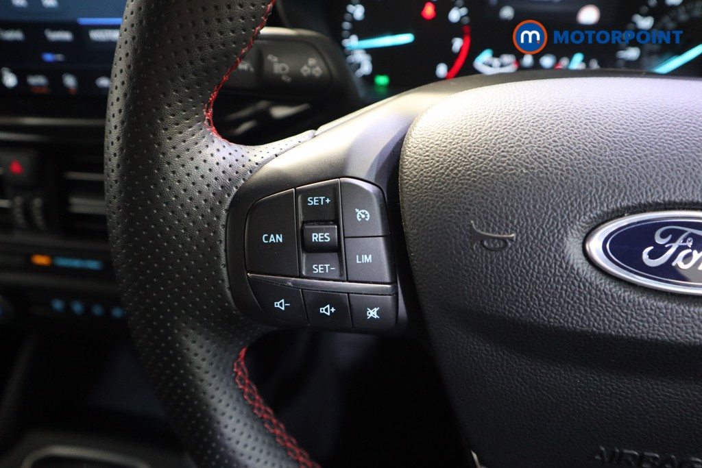 Used Ford Focus 2023 for sale - 78012274: Photo 11