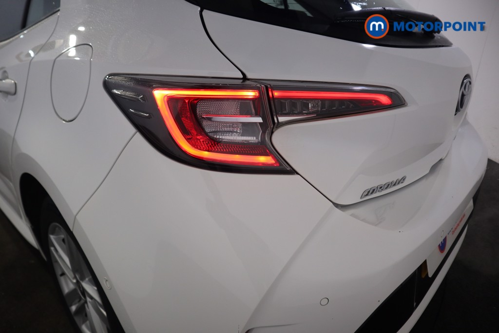 Used Toyota Corolla 2021 for sale - 76693840: Photo 33