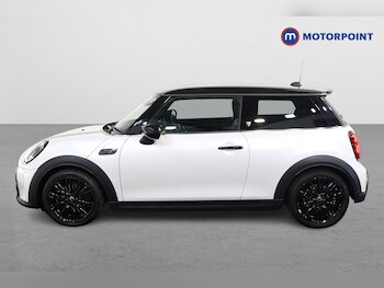 Used MINI Hatch 2022 for sale - 77730329: Photo