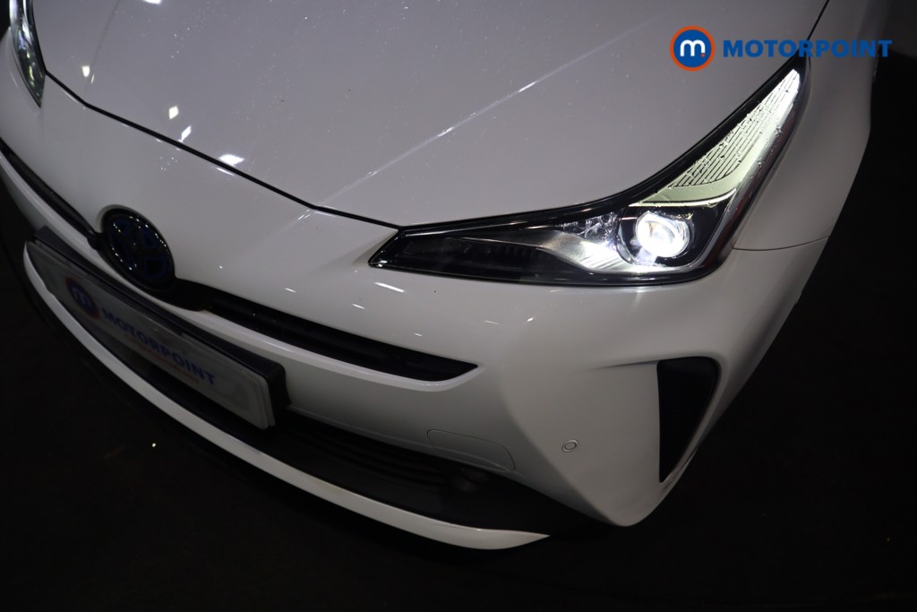 Used Toyota Prius 2021 for sale - 76933716: Photo 32