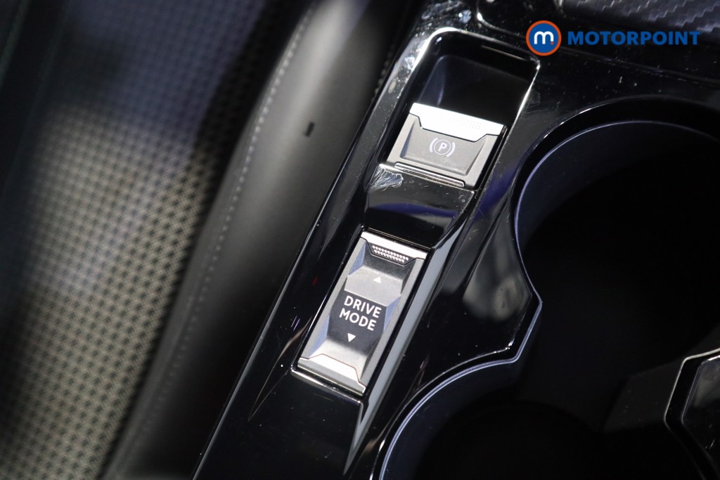 Used Peugeot 2008 2023 for sale - 76416073: Photo 19