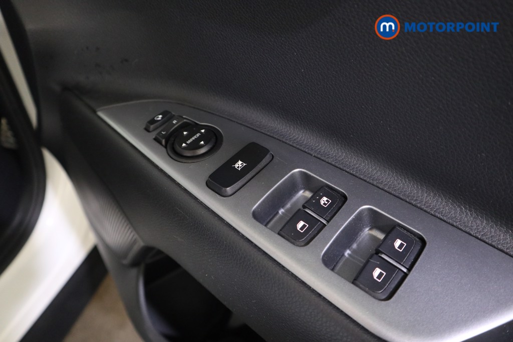 Used Kia Stonic 2022 for sale - 77878502: Photo 20