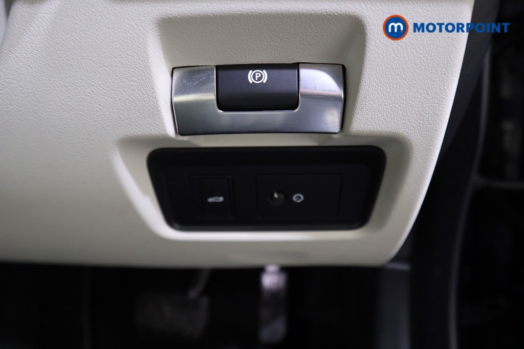 Used Jaguar XE 2019 for sale - 77128408: Photo 18