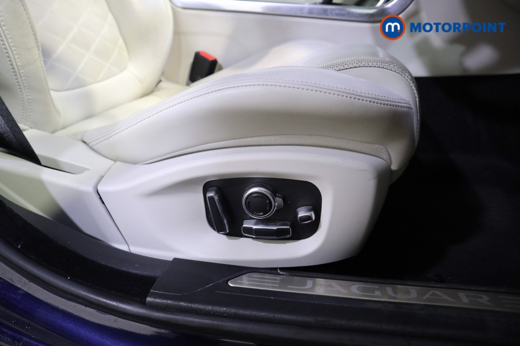 Used Jaguar XE 2019 for sale - 77128408: Photo 22