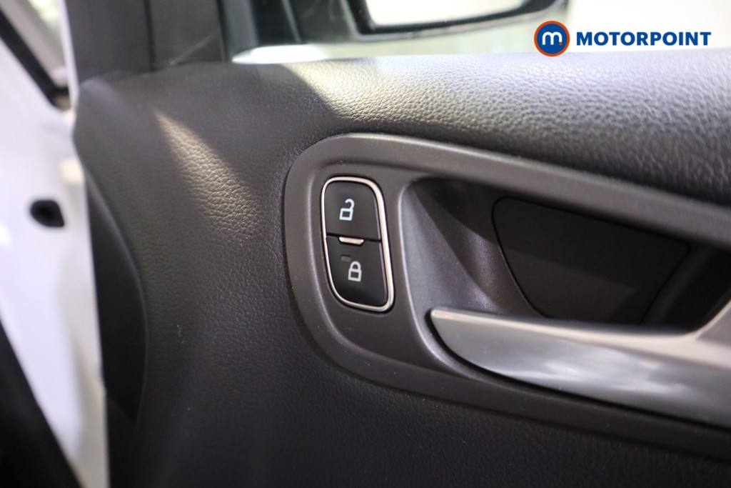 Used Ford C-Max 2017 for sale - 77196120: Photo 19