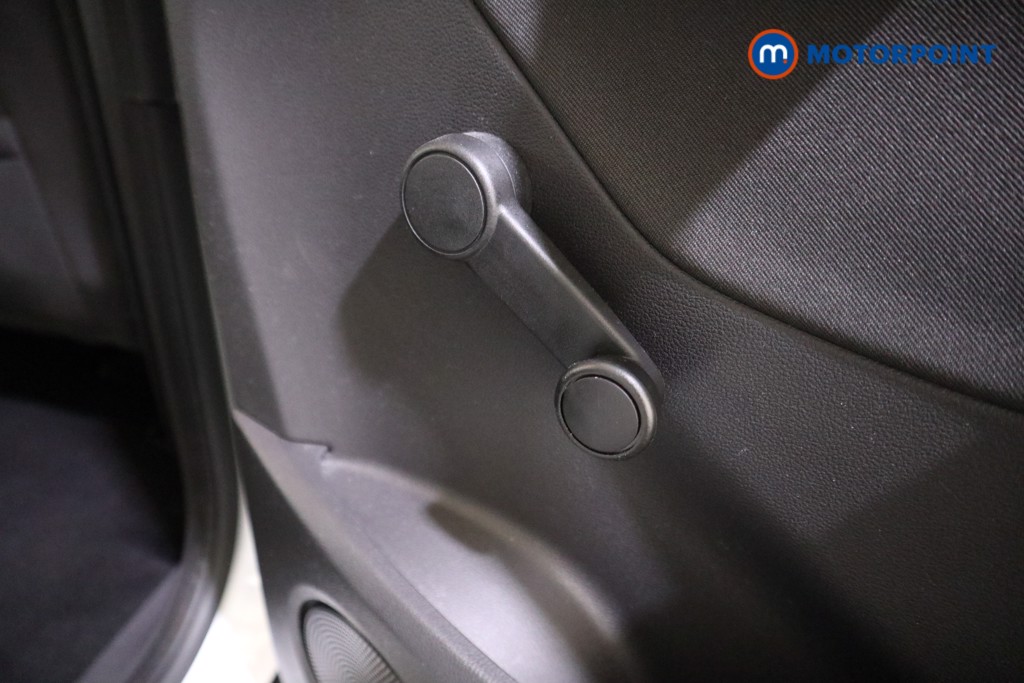 Used Ford C-Max 2017 for sale - 77196120: Photo 24