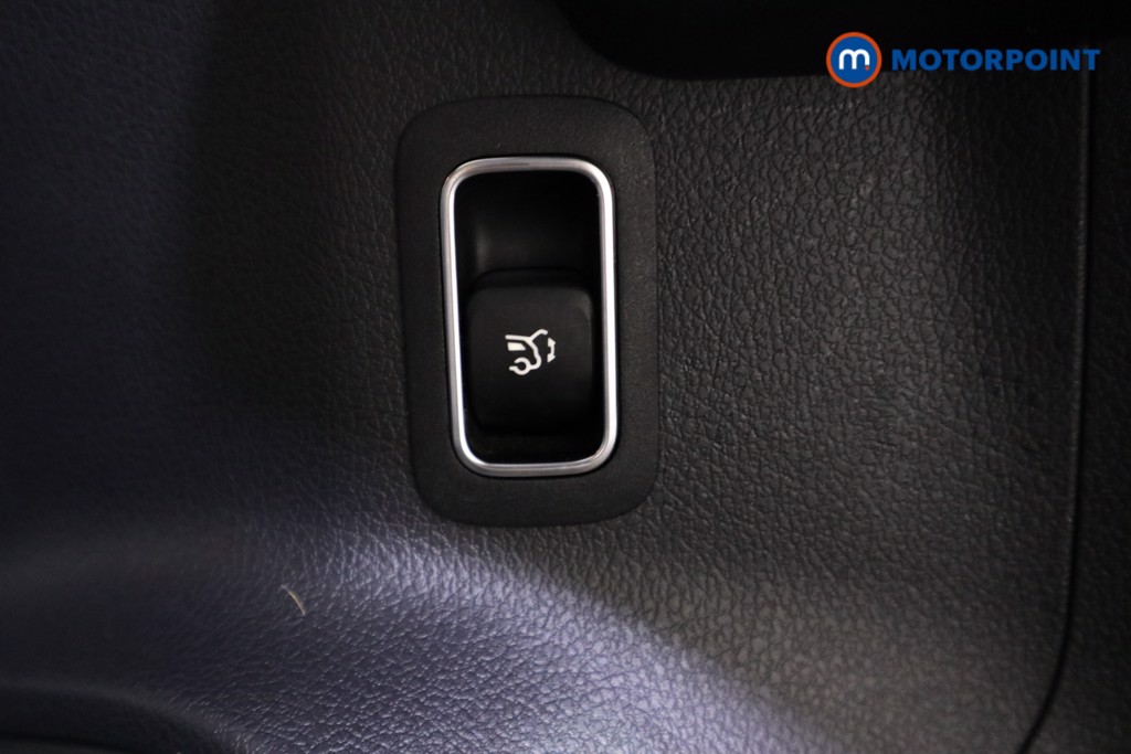 Used Mercedes-Benz EQB 2023 for sale - 77207932: Photo 20