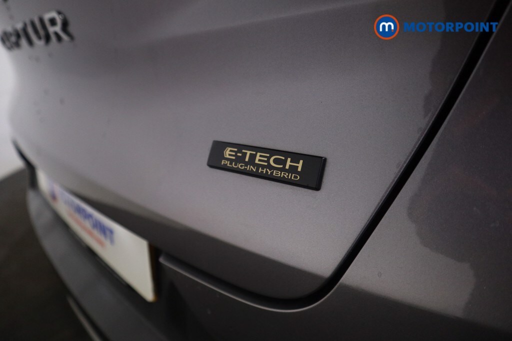 Used Renault Captur 2023 for sale - 76394695: Photo 33