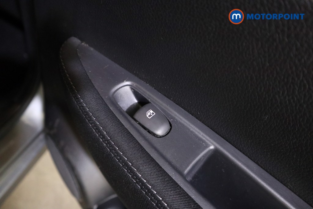 Used Nissan Qashqai 2021 for sale - 77966103: Photo 28