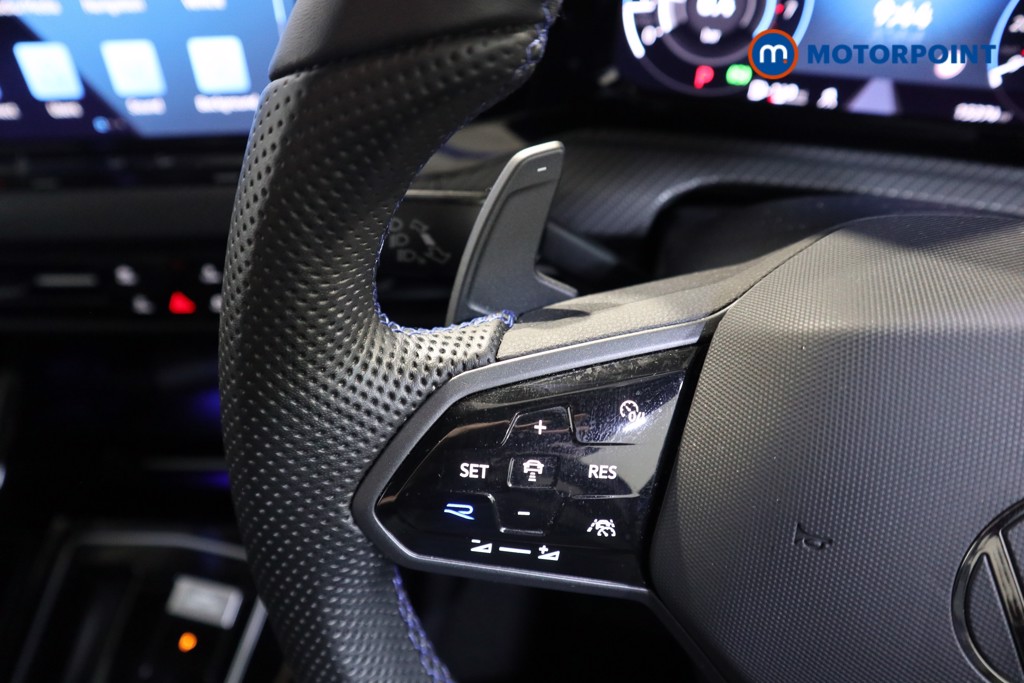 Used Volkswagen Golf 2024 for sale - 77023616: Photo 11