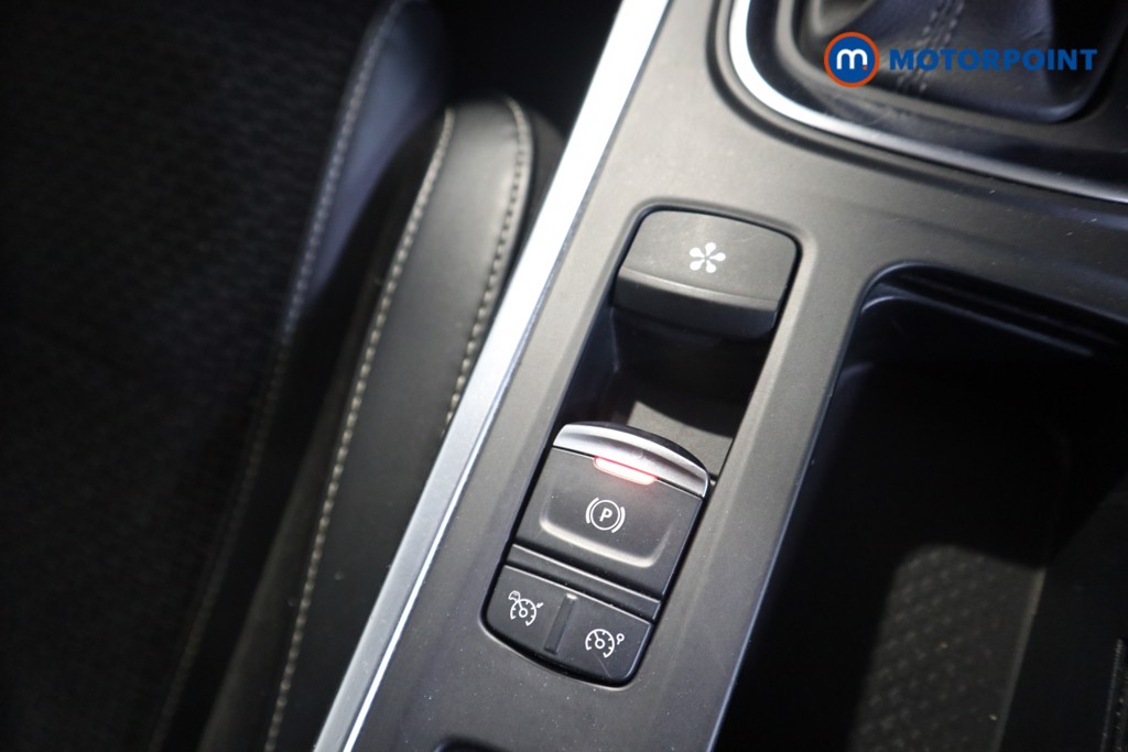 Used Renault Megane 2016 for sale - 76364233: Photo 18