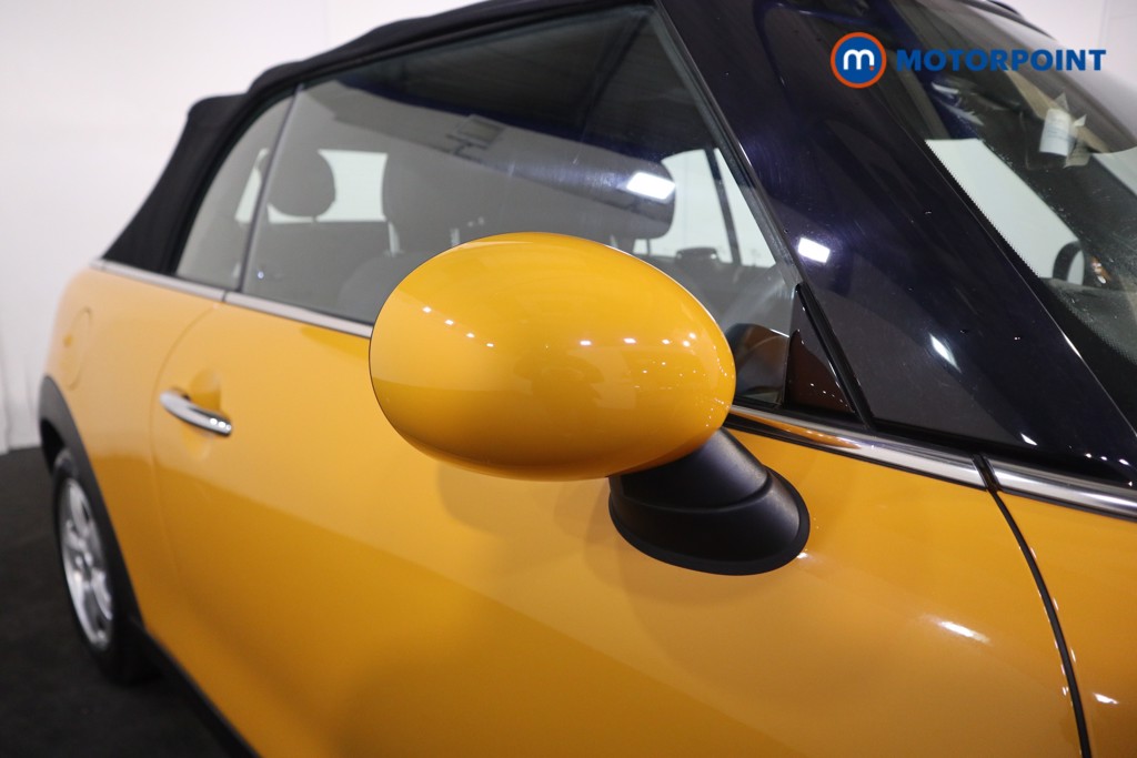 Used MINI Convertible 2018 for sale - 76685228: Photo 31