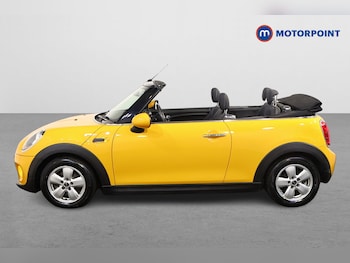 Used MINI Convertible 2018 for sale - 76685228: Photo