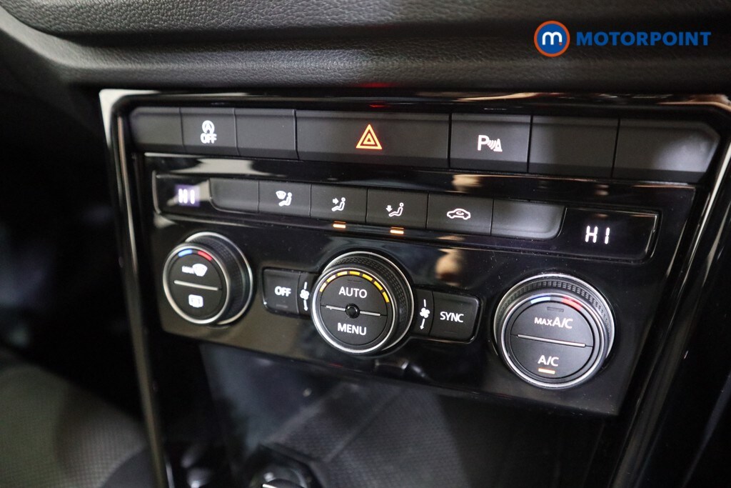 Used Volkswagen T-Roc 2022 for sale - 77490346: Photo 15