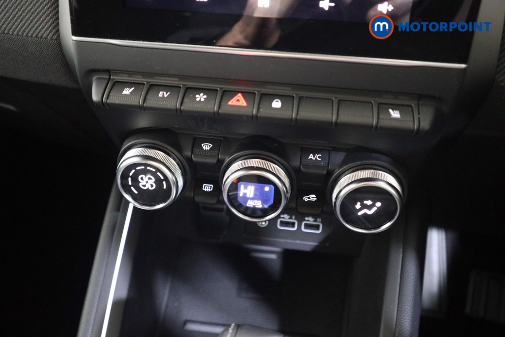 Used Renault Clio 2023 for sale - 77275074: Photo 16