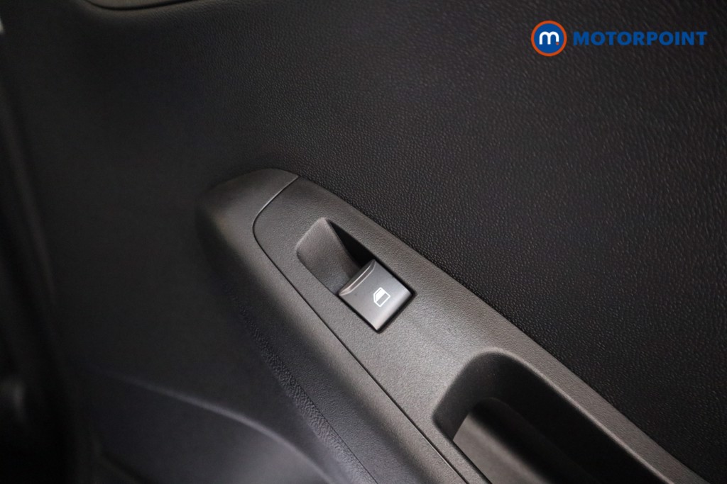 Used Ford Fiesta 2023 for sale - 77023623: Photo 28