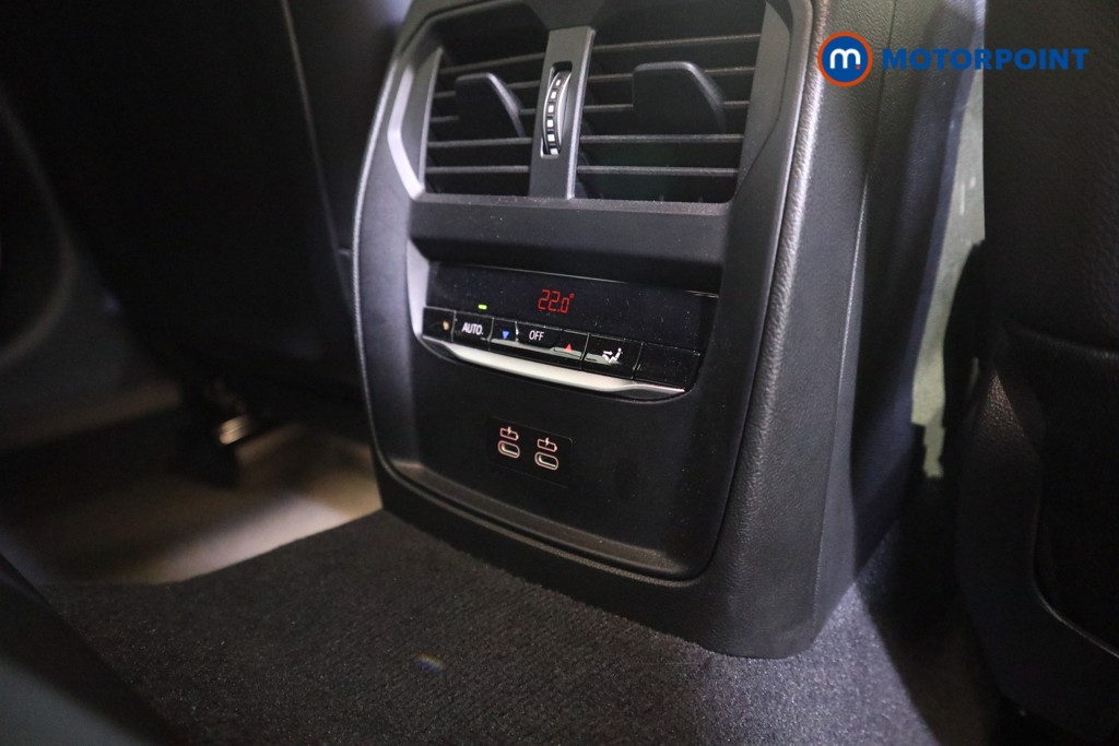 Used BMW 3 Series 2024 for sale - 76577642: Photo 17