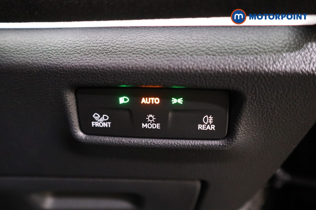 Used Volkswagen Touran 2025 for sale - 76782662: Photo 16