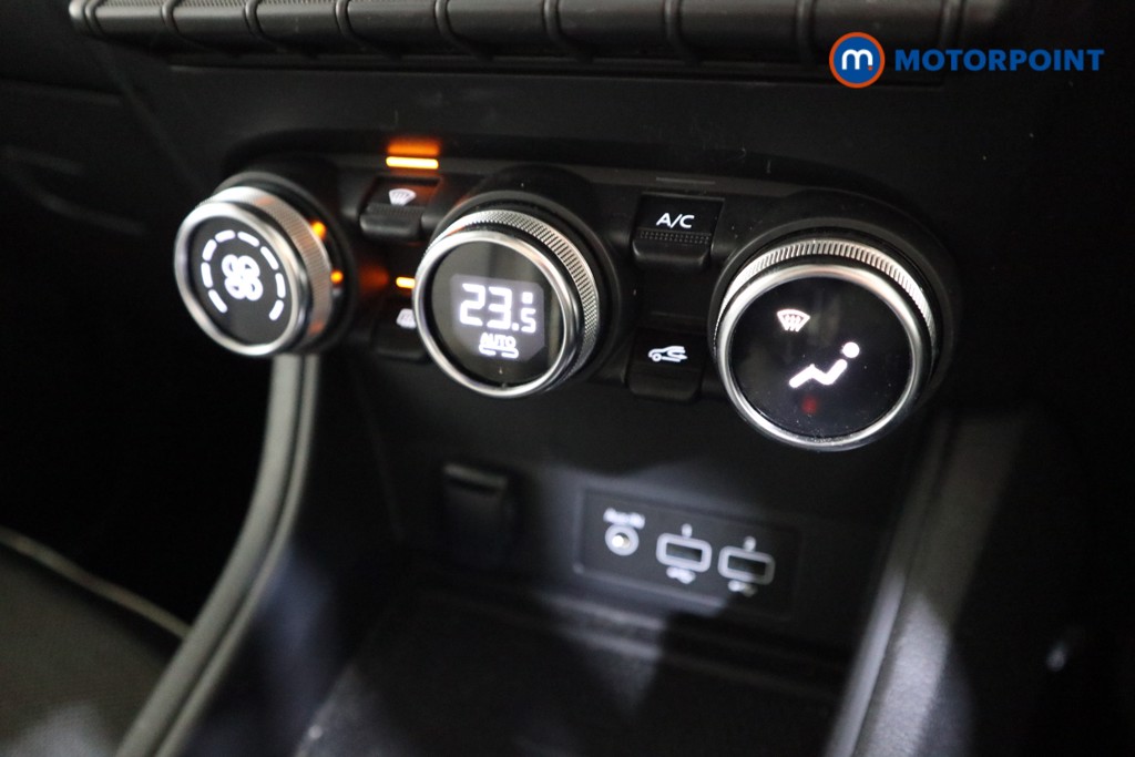 Used Renault Captur 2022 for sale - 76933723: Photo 16