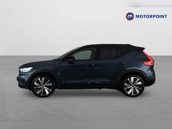 Used Volvo XC40 2022 for sale - 79640885: Photo