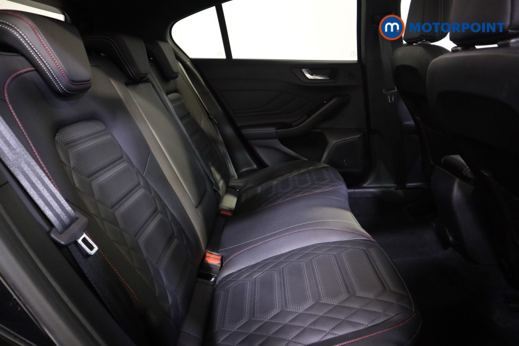 Used Ford Focus 2022 for sale - 76616464: Photo 13