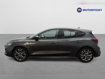 Used Ford Focus 2023 for sale - 75630052: Photo