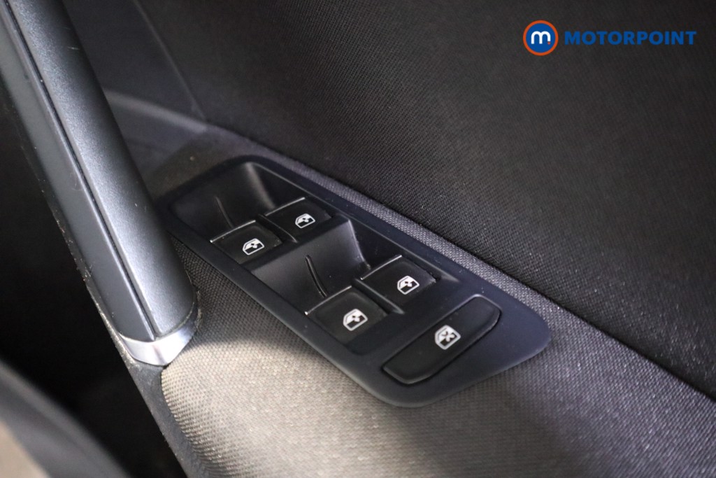 Used Volkswagen Golf 2018 for sale - 77148886: Photo 20