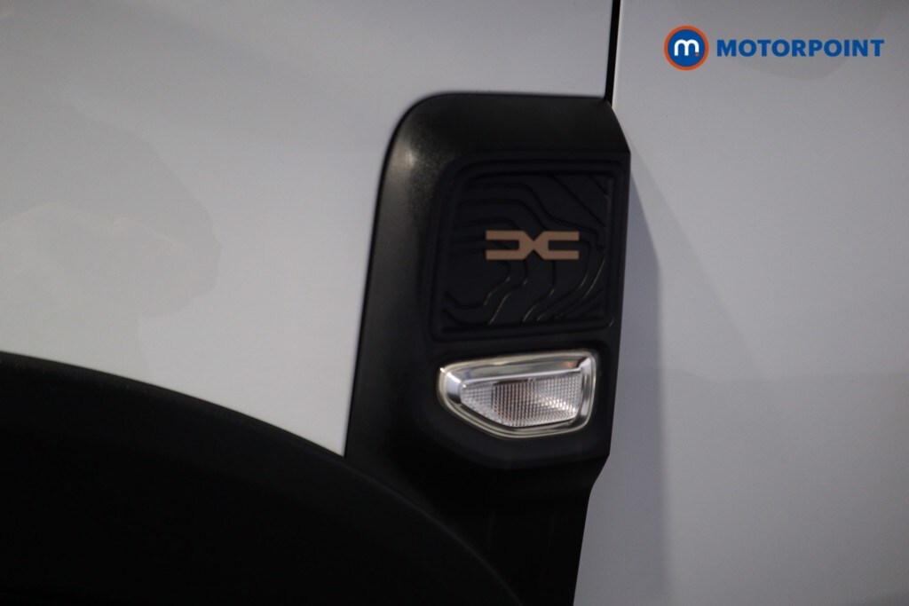 Used Dacia Duster 2023 for sale - 76330224: Photo 42
