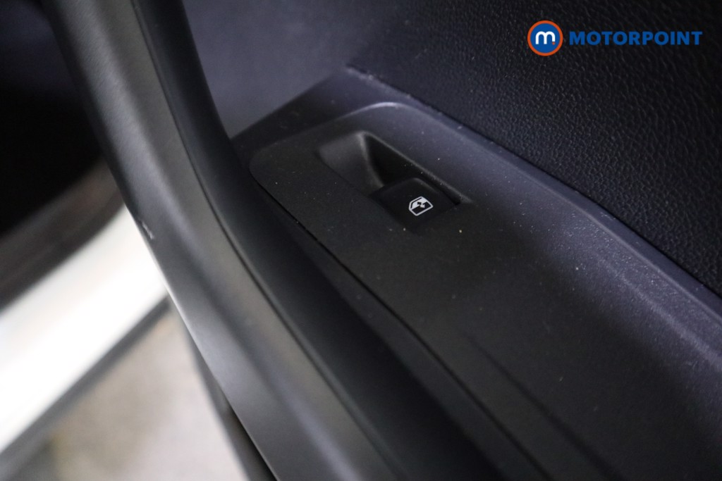 Used Volkswagen T-Roc 2022 for sale - 76969315: Photo 26