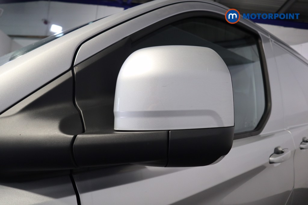 Used Ford Transit Custom 2024 for sale - 77973024: Photo 33