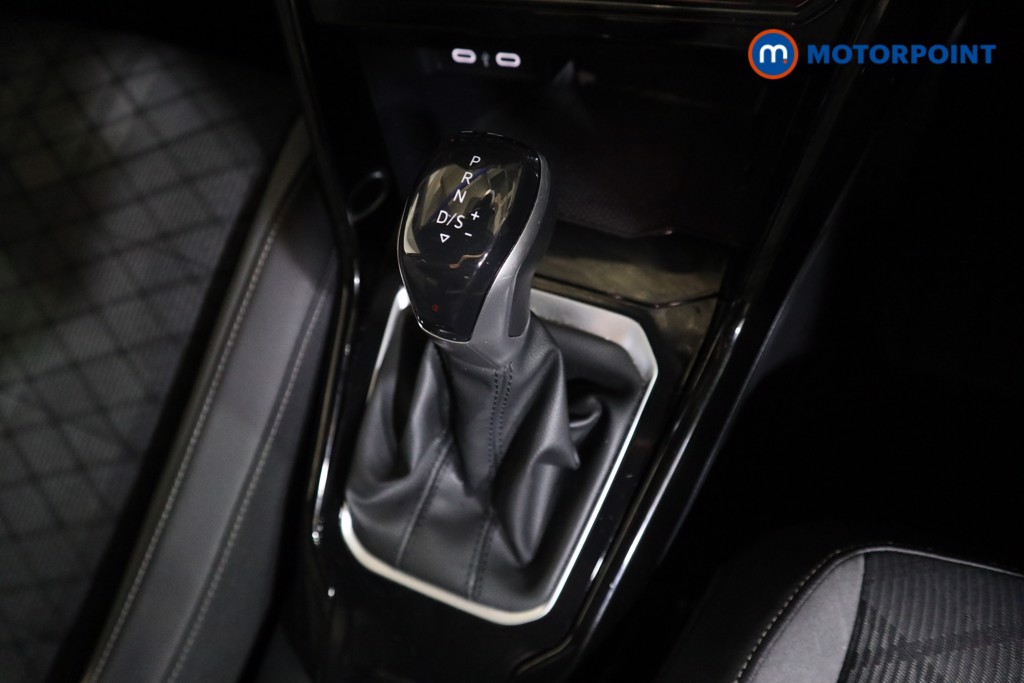 Used Volkswagen T-Roc 2022 for sale - 76934060: Photo 17