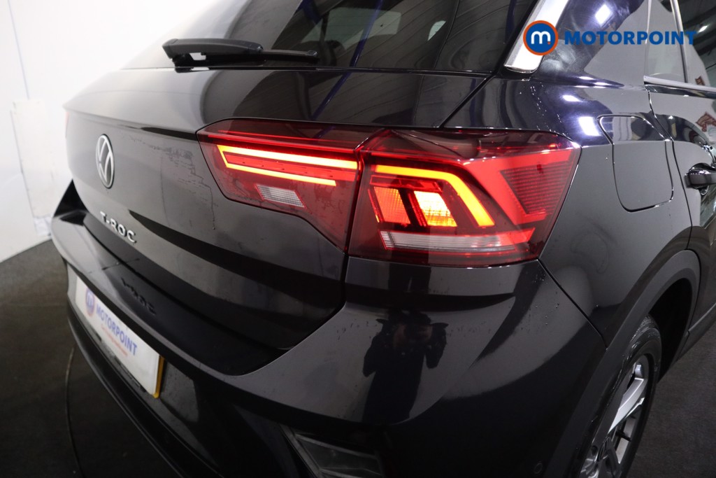 Used Volkswagen T-Roc 2022 for sale - 76934060: Photo 34