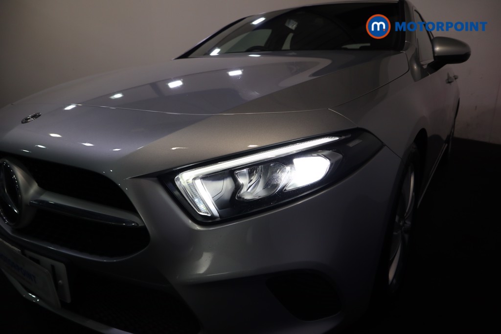 Used Mercedes-Benz A-Class for sale - 77715778: Photo 40